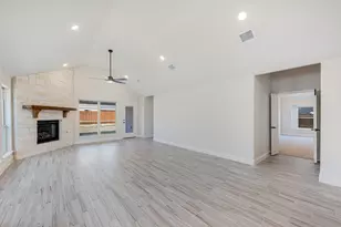 1609 Community Dr, Cedar Hill, TX 75116 - Photo 19