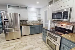 908 Rolling Dr, Athens, TX 75751 - Photo 3