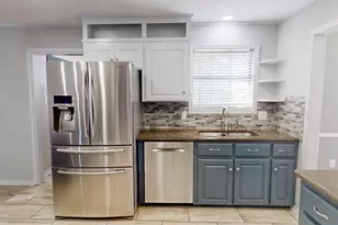 908 Rolling Dr, Athens, TX 75751 - Photo 5