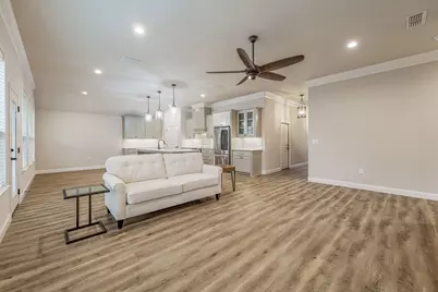 105 Easy Street, Glen Rose, TX 76043 - Photo 9