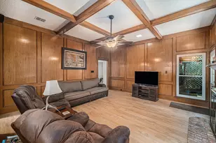 4017 Cherryhill Ct, Arlington, TX 76016 - Photo 9