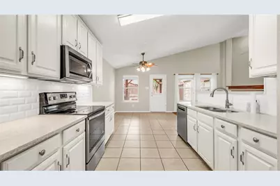 1426 Silver Spur Drive, Allen, TX 75002 - Photo 5