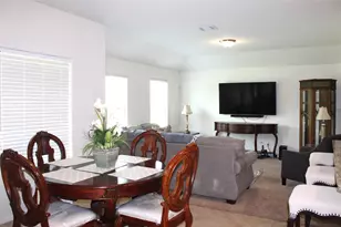 624 Yarborough St, Crowley, TX 76036 - Photo 5