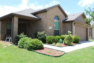 624 Yarborough St, Crowley, TX 76036 - Photo 1