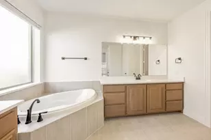 2402 Hagen Dr, Mansfield, TX 76084 - Photo 27