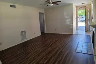 2411 Springmont Ct, Arlington, TX 76012 - Photo 3