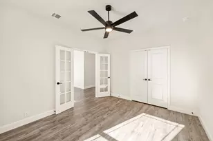 1601 Community Dr, Cedar Hill, TX 75116 - Photo 7