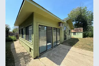 6511 Devine Drive, Arlington, TX 76001 - Photo 21