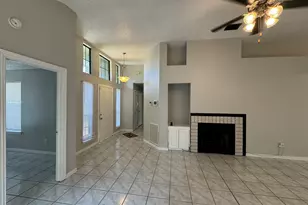 6511 Devine Dr, Arlington, TX 76001 - Photo 9