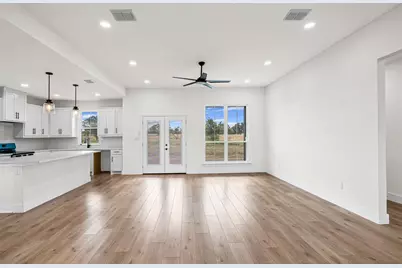 252 Jimmy Lane, Millsap, TX 76066 - Photo 9