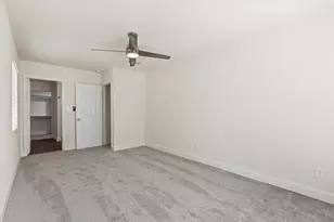 311 W Scott St, Sherman, TX 75092 - Photo 11