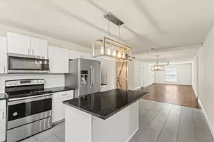 311 W Scott St, Sherman, TX 75092 - Photo 7