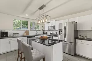 311 W Scott St, Sherman, TX 75092 - Photo 1