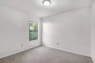 7912 Prairie Dr, Watauga, TX 76148 - Photo 11