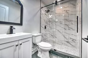 751 Botany Bay Dr, Dallas, TX 75211 - Photo 15