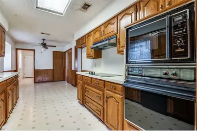 405 Shadowwood Trail, Ovilla, TX 75154 - Photo 9