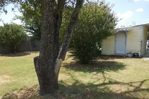 316 Mesquite St, Ranger, TX 76470 - Photo 19