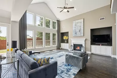 3426 Wingren Drive, Irving, TX 75062 - Photo 19