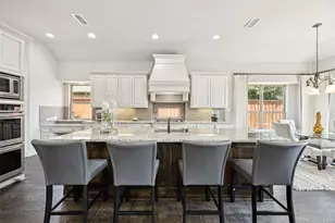 3426 Wingren Dr, Irving, TX 75062 - Photo 3