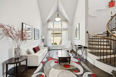 3426 Wingren Drive, Irving, TX 75062 - Photo 9