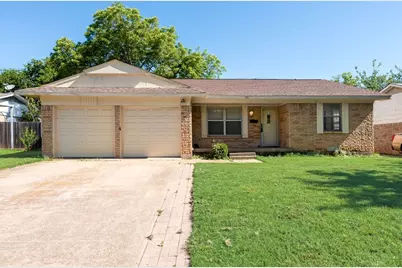 311 Azalea Lane, Duncanville, TX 75137 - Photo 5