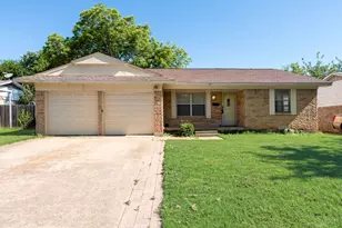 311 Azalea Ln, Duncanville, TX 75137 - Photo 5