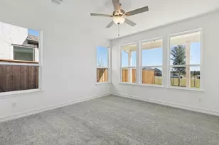 3901 Lynx Ct, Little Elm, TX 75068 - Photo 9