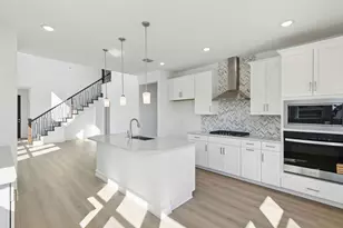 3901 Lynx Ct, Little Elm, TX 75068 - Photo 5