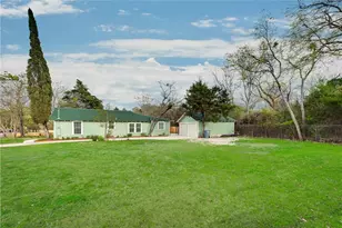 1218 W Clarendon Dr, Dallas, TX 75208 - Photo 11