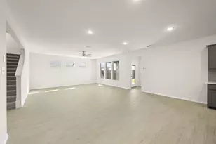 741 Scarlet Sage Dr, Waxahachie, TX 75165 - Photo 5