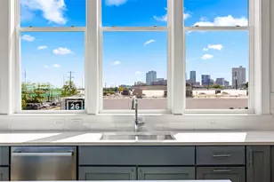 215 Carroll St, Fort Worth, TX 76107 - Photo 15