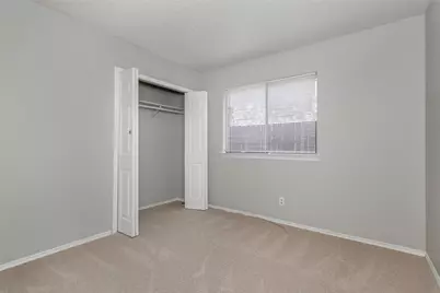 2121 Travis Drive, Carrollton, TX 75006 - Photo 17