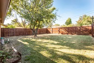 2121 Travis Dr, Carrollton, TX 75006 - Photo 25