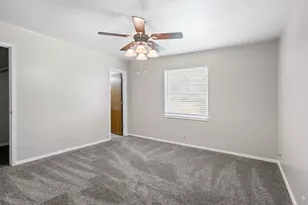 1221 E FM 4, Cleburne, TX 76031 - Photo 21