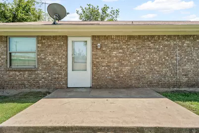 1221 E Fm 4, Cleburne, TX 76031 - Photo 25
