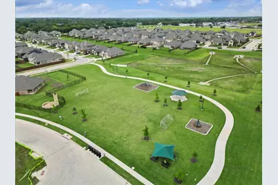 1945 Snowball Lane, Glenn Heights, TX 75154 - Photo 27