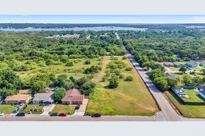 6004 Grayson Street, Fort Worth, TX 76119 - Photo 7