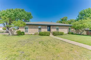 1301 Iroquois Dr, Garland, TX 75043 - Photo 1