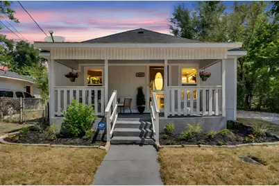 208 Henry Street, Waxahachie, TX 75165 - Photo 1