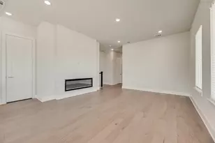 909 Ash Rd, Plano, TX 75075 - Photo 11