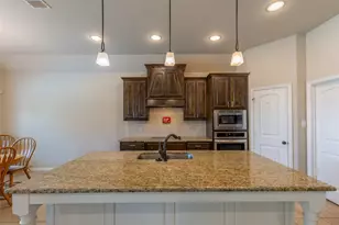 544 McKittrick Ct, Godley, TX 76044 - Photo 9
