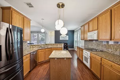 1709 Clarke Springs Drive, Allen, TX 75002 - Photo 5