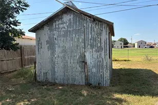 513 E Conner St, Eastland, TX 76448 - Photo 19