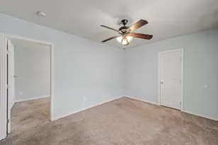 423 Jannie St, Denton, TX 76209 - Photo 13