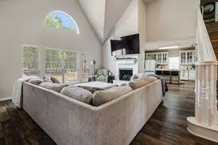 77 County Rd 3010, Clarksville, TX 75426 - Photo 5