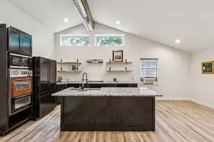 2321 Diana Dr, Sherman, TX 75092 - Photo 9