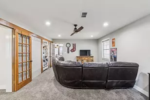 2321 Diana Dr, Sherman, TX 75092 - Photo 13