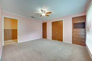 555 E James St, Wills Point, TX 75169 - Photo 15