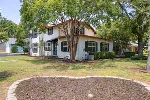 615 N Clinton Ave, Stephenville, TX 76401 - Photo 1