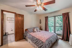 2406 Drawbridge Dr, Arlington, TX 76012 - Photo 29